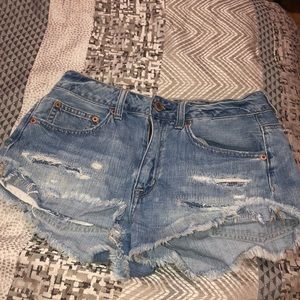 American Eagle Hi- Rise Festival shorts